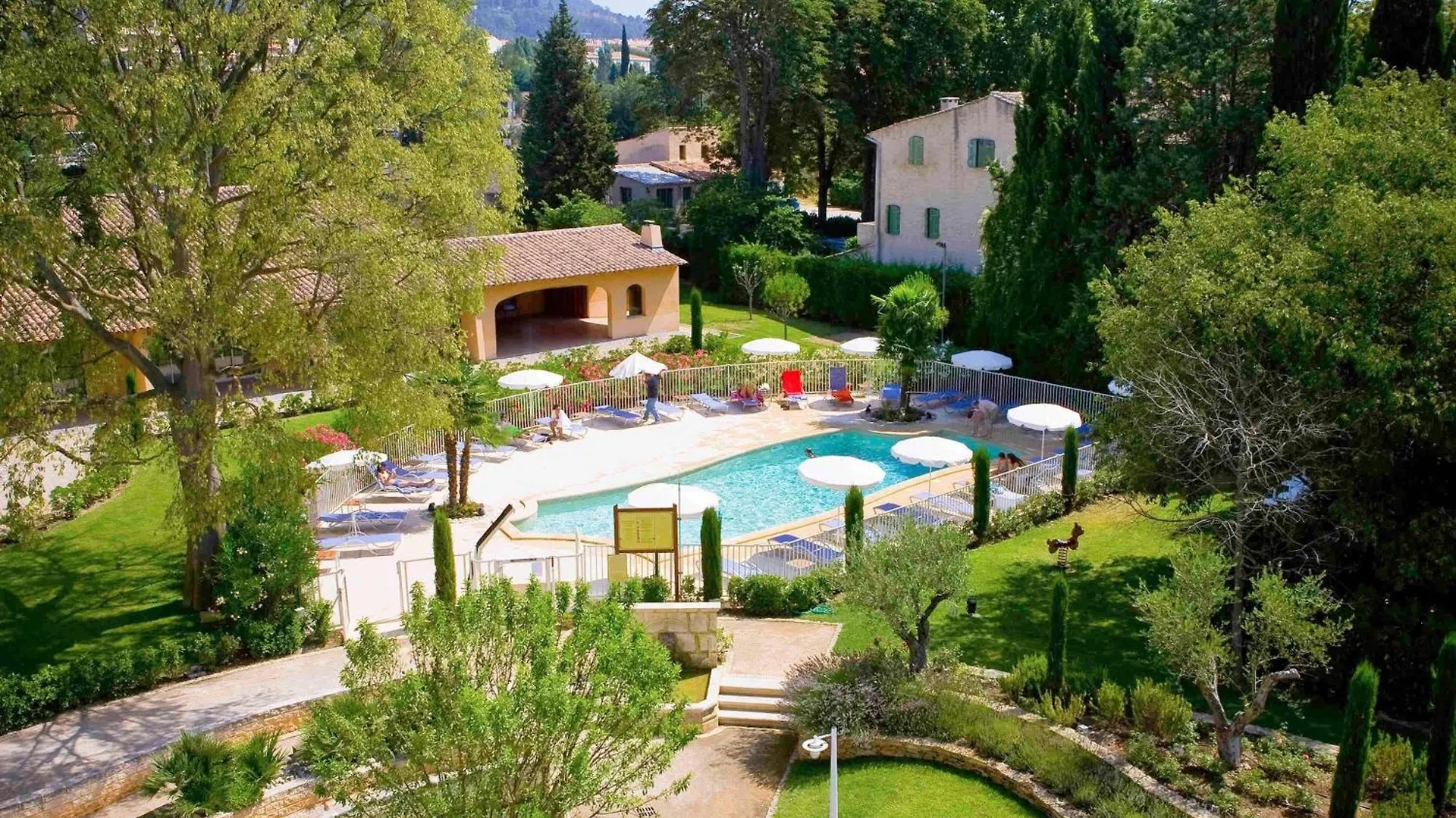 Novotel Aix-En-Provence Pont De L'Arc
